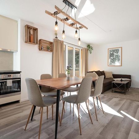 Ostermundigen Moderne Wohnung Mit Parkplatz מראה חיצוני תמונה