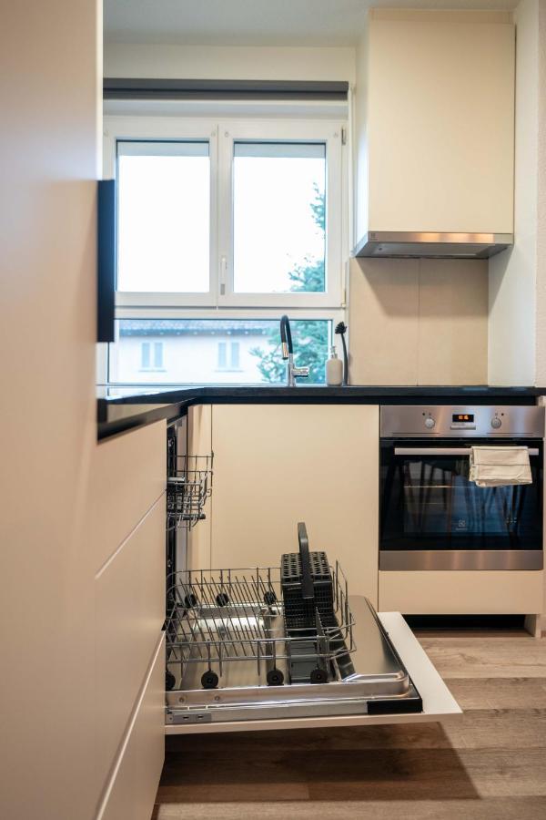 Ostermundigen Moderne Wohnung Mit Parkplatz מראה חיצוני תמונה